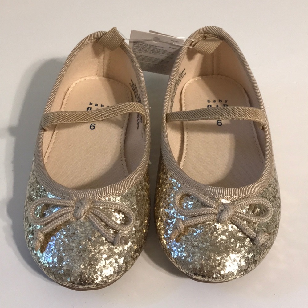 Dress shoes